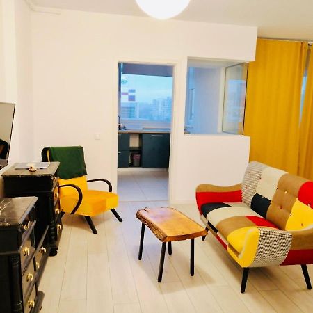 Plaza View Studio Букурещ Екстериор снимка
