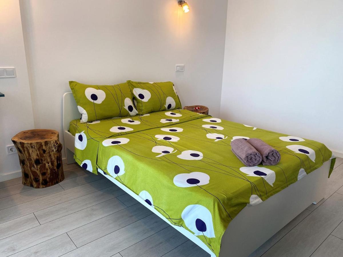 Plaza View Studio Букурещ Екстериор снимка