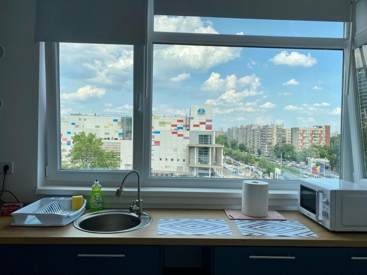 Plaza View Studio Букурещ Екстериор снимка