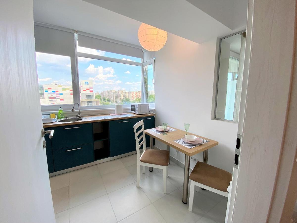 Plaza View Studio Букурещ Екстериор снимка